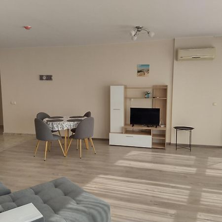 Apart Allure Dobi Aparthotel Primorsko Buitenkant foto