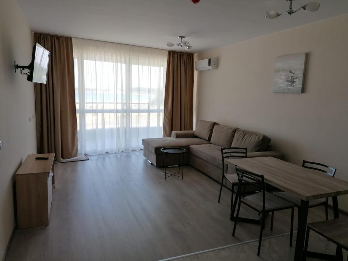 Apart Allure Dobi Aparthotel Primorsko Buitenkant foto