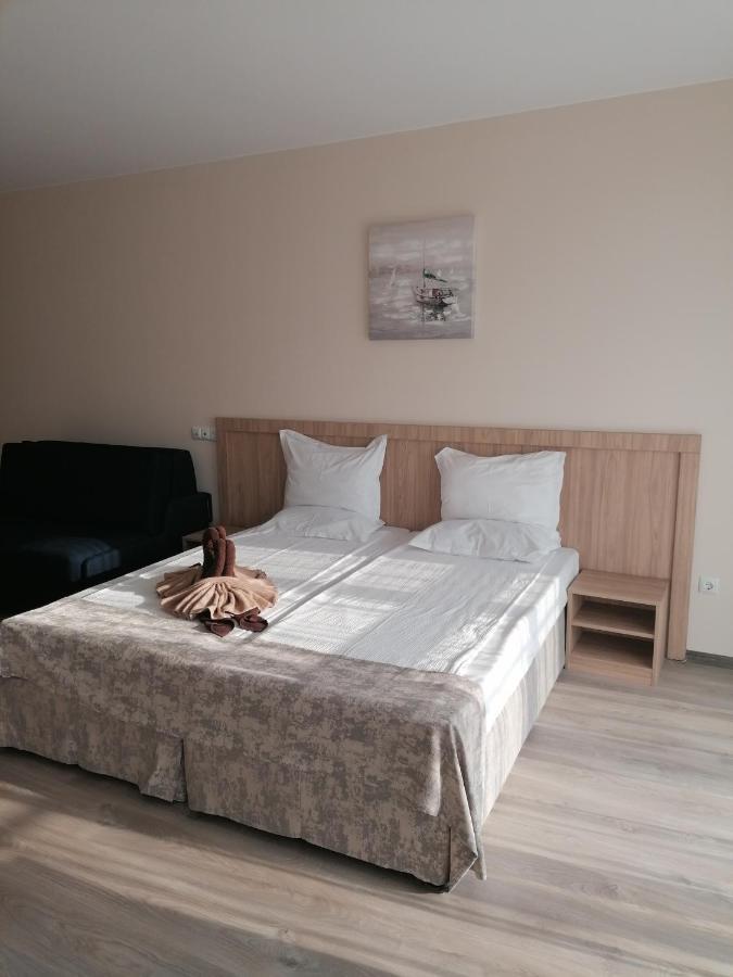 Apart Allure Dobi Aparthotel Primorsko Buitenkant foto
