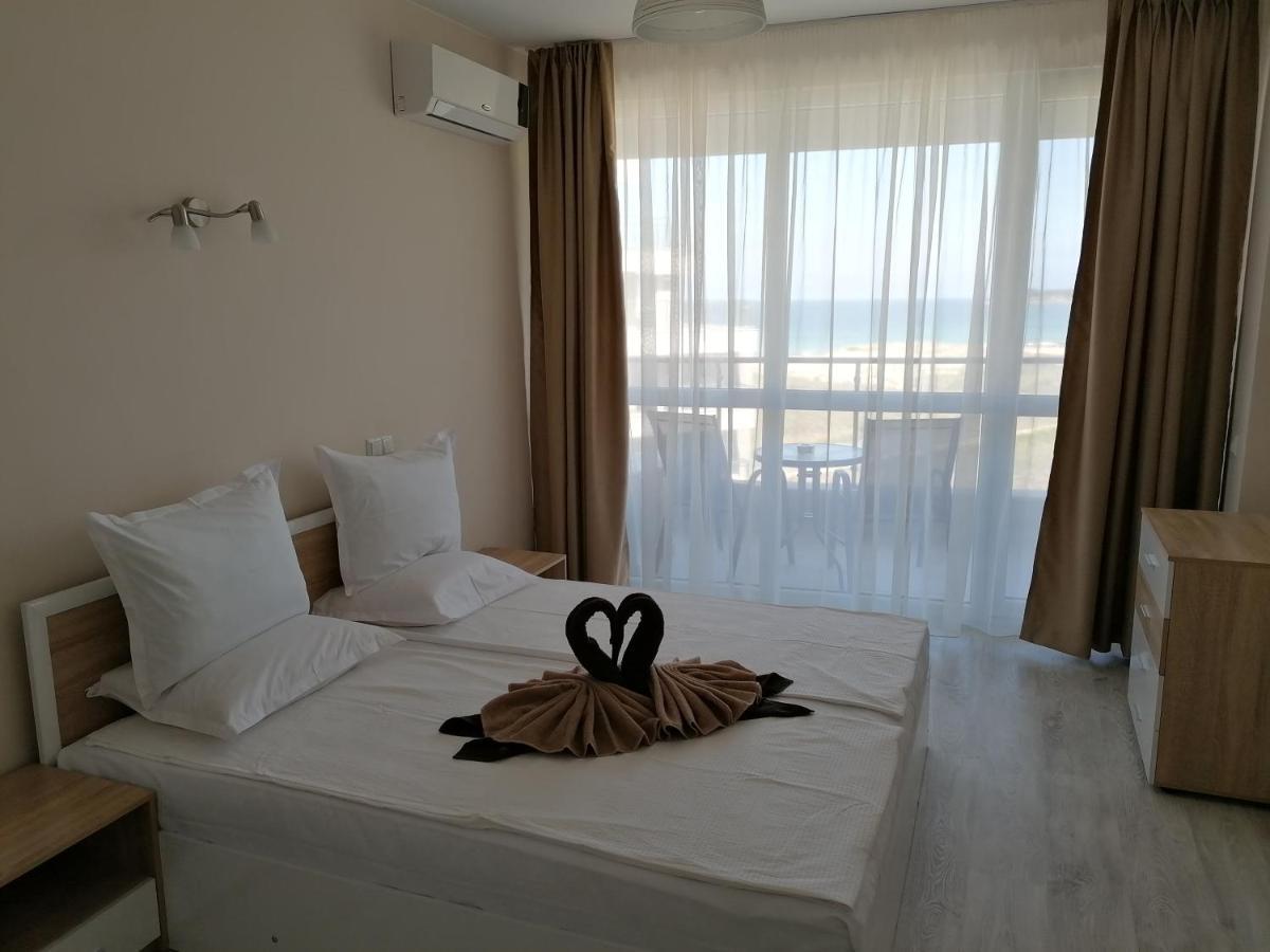 Apart Allure Dobi Aparthotel Primorsko Buitenkant foto