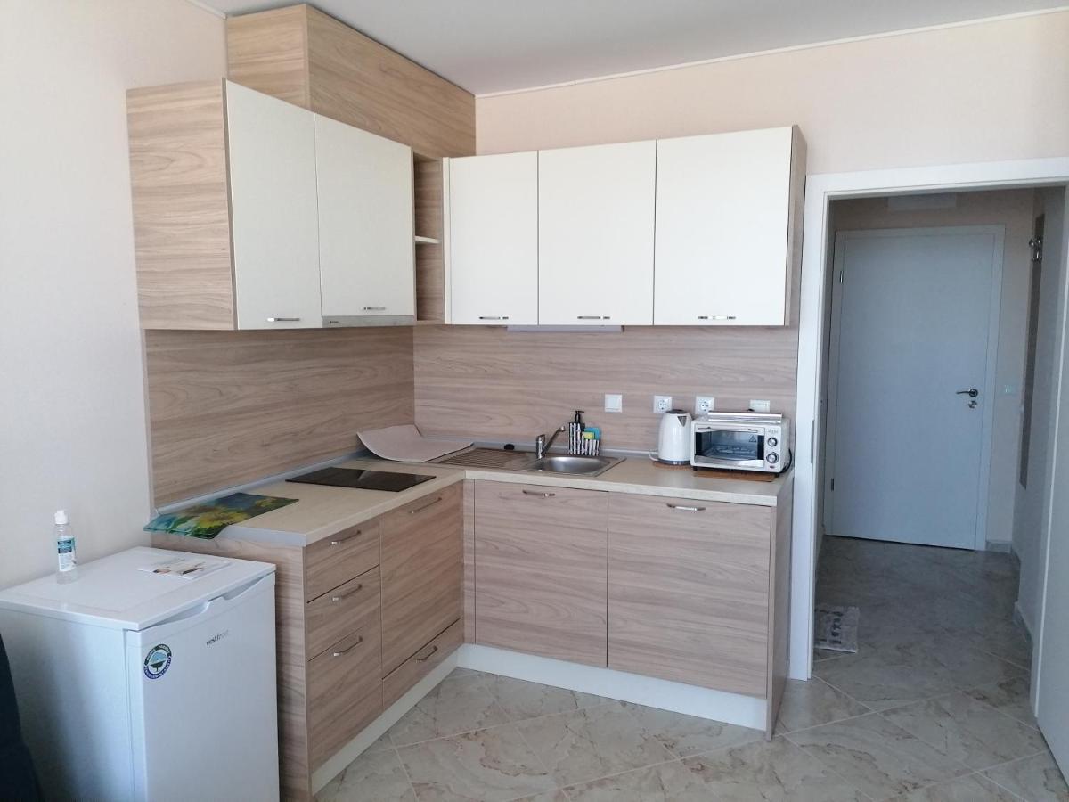 Apart Allure Dobi Aparthotel Primorsko Buitenkant foto
