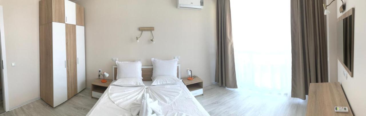 Apart Allure Dobi Aparthotel Primorsko Buitenkant foto
