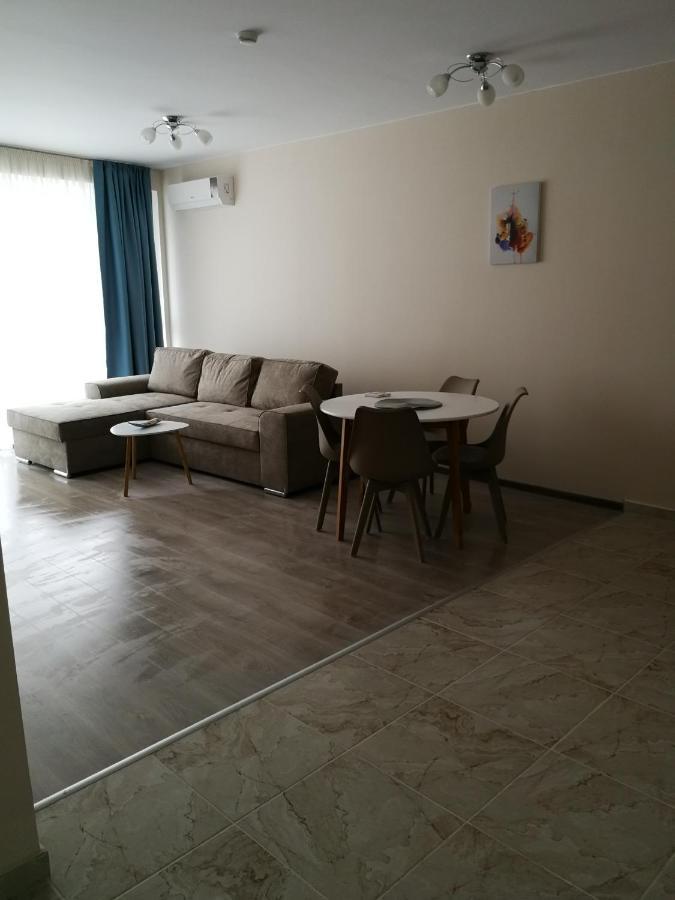 Apart Allure Dobi Aparthotel Primorsko Buitenkant foto
