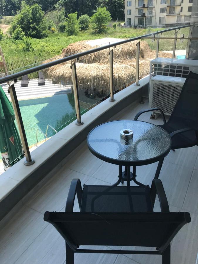 Apart Allure Dobi Aparthotel Primorsko Buitenkant foto